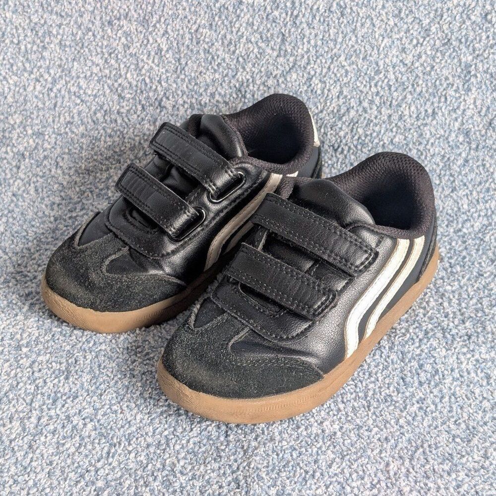 Dakota Retro Black White Stripe Hook Loop Close Sneakers Cat & Jack Boys Size 9T